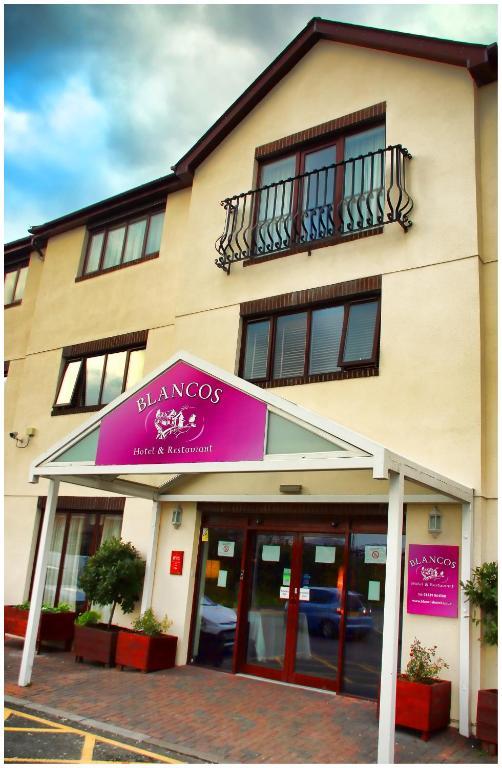 Blanco's Hotel Port Talbot