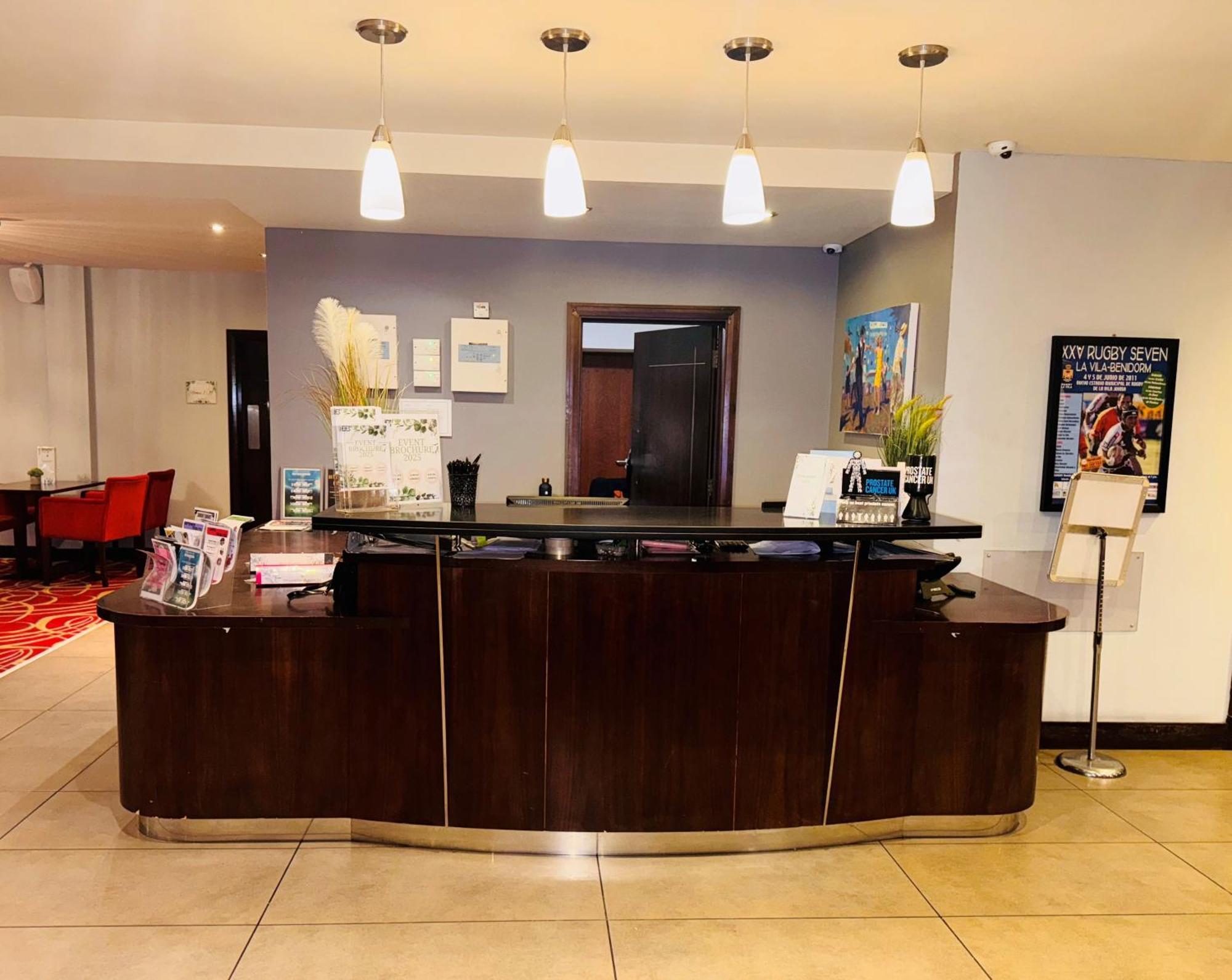 Blanco's Hotel Port Talbot